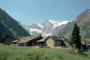 Mountain huts. National Park Gran-Paradiso